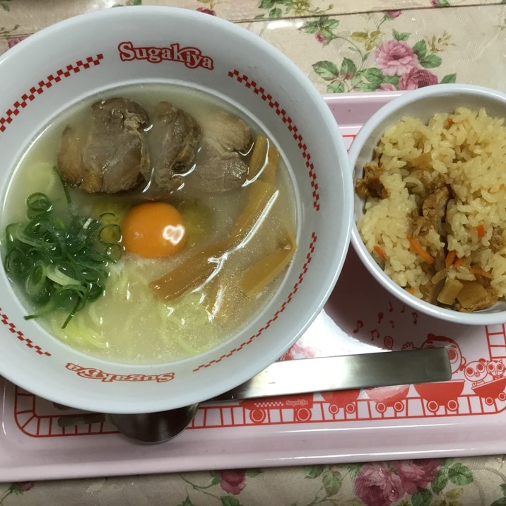 名古屋といえばスガキヤラーメン